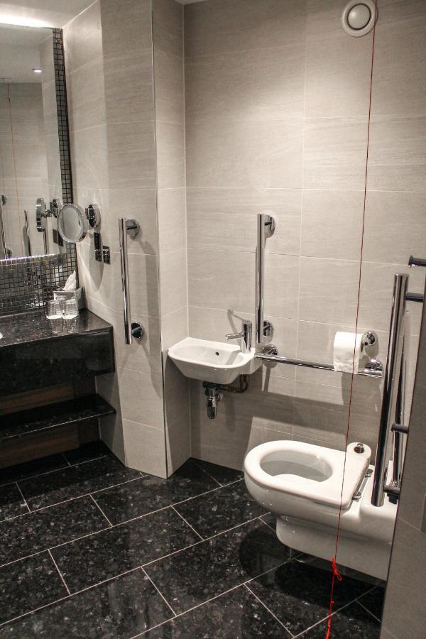 Crowne Plaza London Heathrow T4 By Ihg Ξενοδοχείο Χίλινγκτον Εξωτερικό φωτογραφία