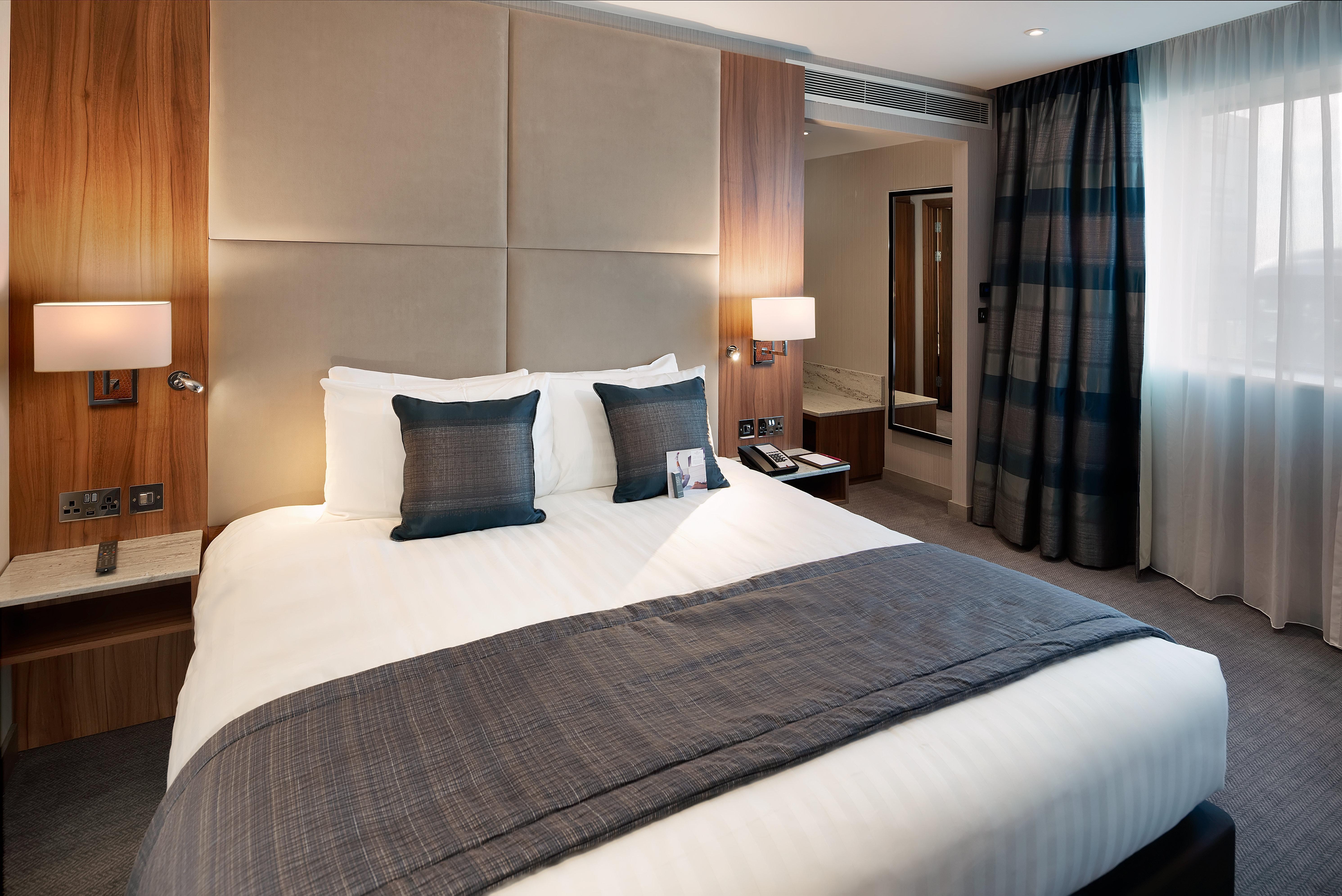 Crowne Plaza London Heathrow T4 By Ihg Ξενοδοχείο Χίλινγκτον Εξωτερικό φωτογραφία