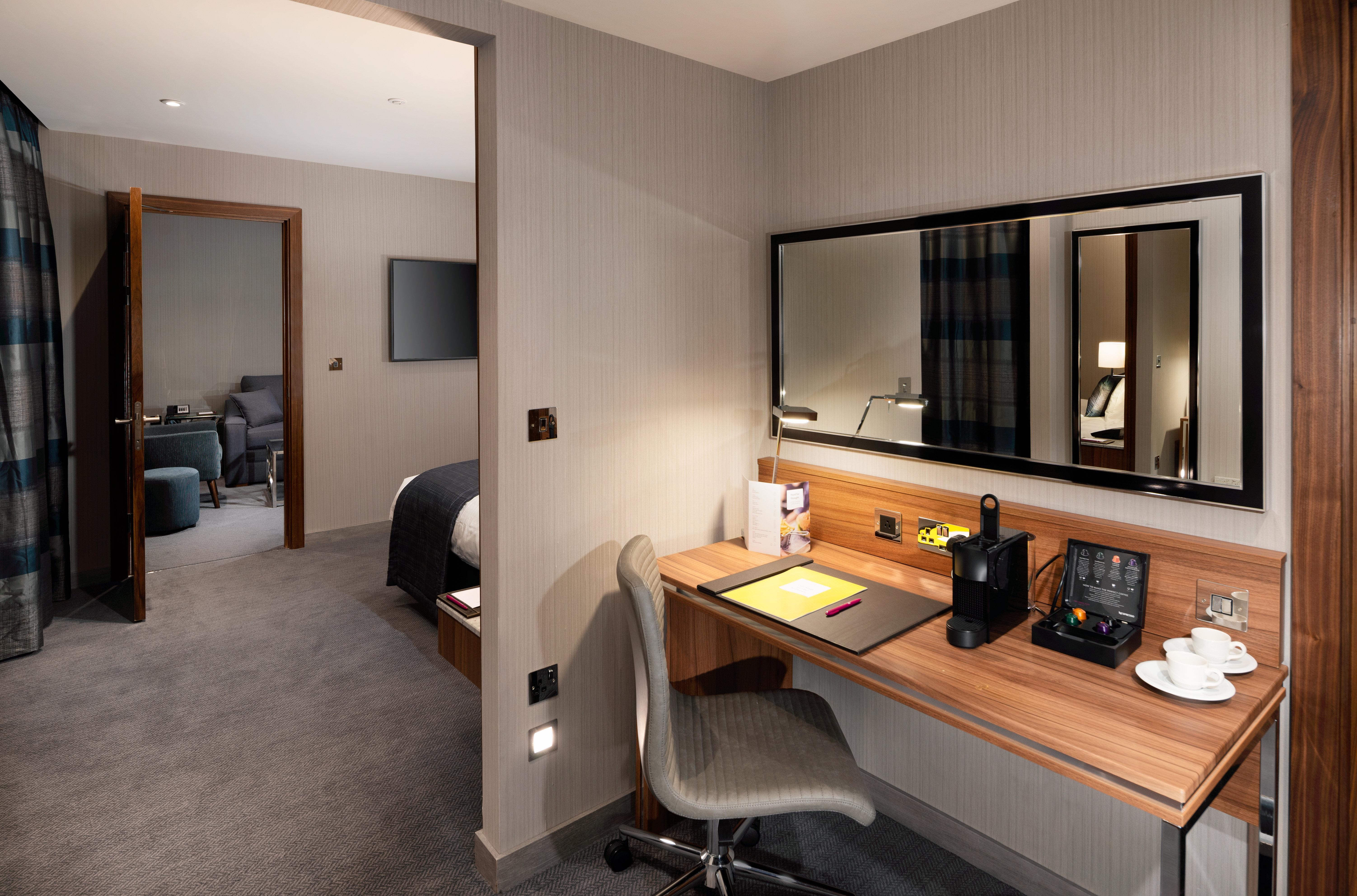 Crowne Plaza London Heathrow T4 By Ihg Ξενοδοχείο Χίλινγκτον Εξωτερικό φωτογραφία