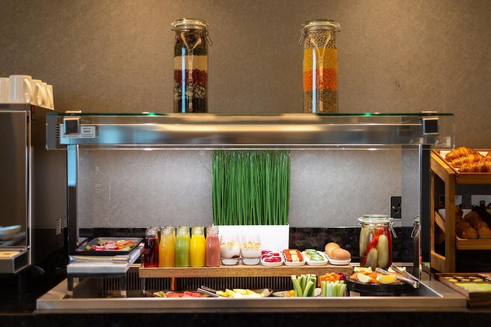 Crowne Plaza London Heathrow T4 By Ihg Ξενοδοχείο Χίλινγκτον Εξωτερικό φωτογραφία
